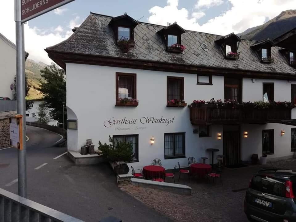 فندق ماليس فينوستافي  Gasthaus Weisskugel المظهر الخارجي الصورة